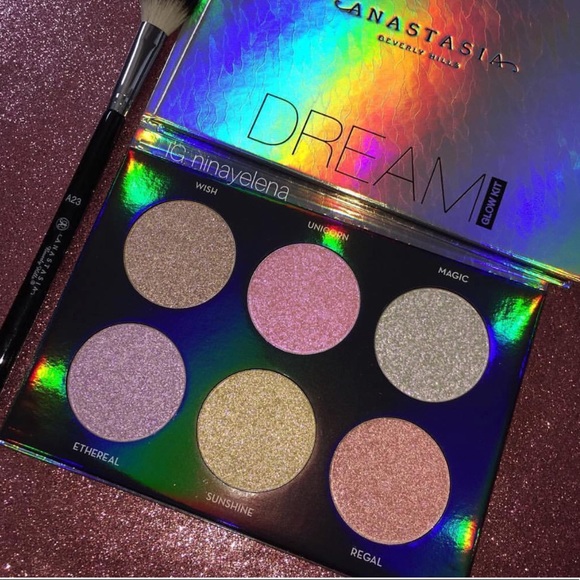 anastasia beverly hills dream glow kit